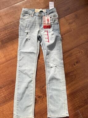 NWT 2 Pairs Levi’s  511 Slim Fit Boys Size 12R
